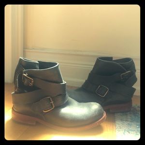 Free people x Jeffrey Campbell boots - size 7.5