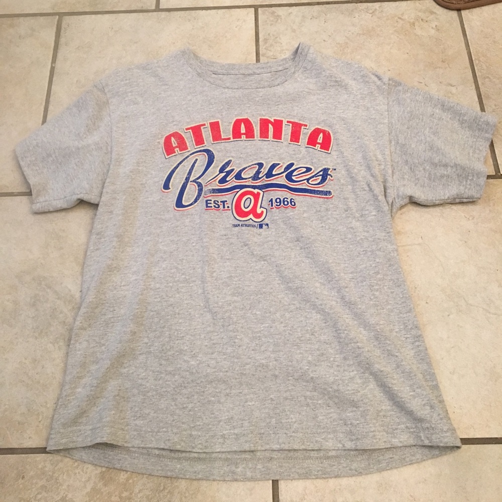 Kids large(14-16) Atlanta Braves gray tshirt.