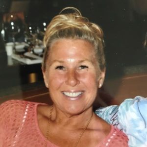 Meet your Posher, Liz