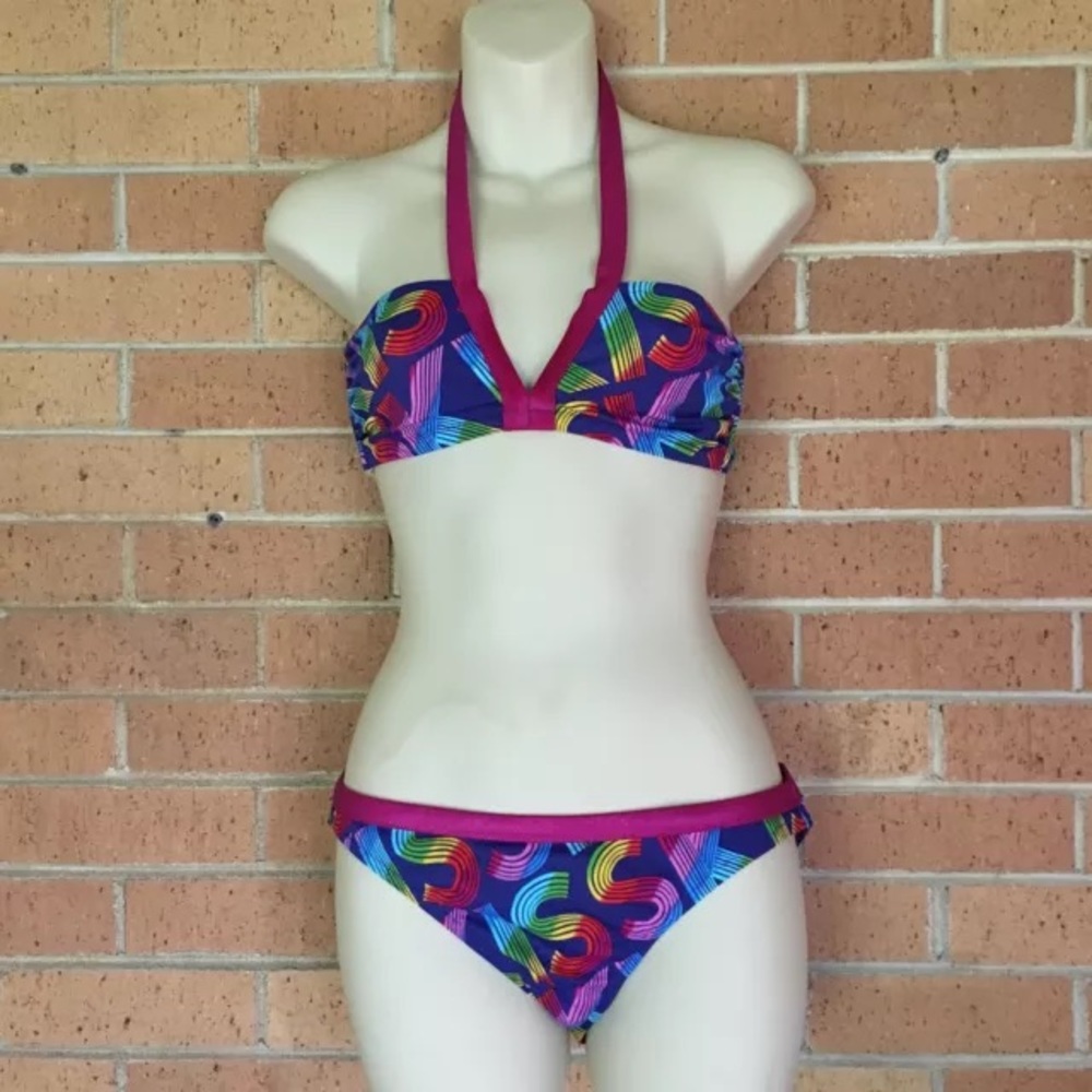 3/$25 👑 Victoria's Secret Rainbow Bikini Medium Halter pride swimsuit