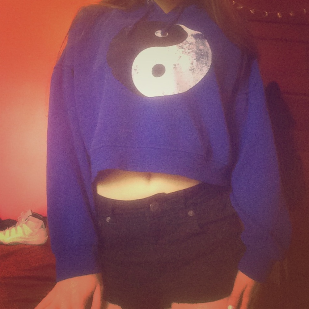 LA Hearts crop hoodie