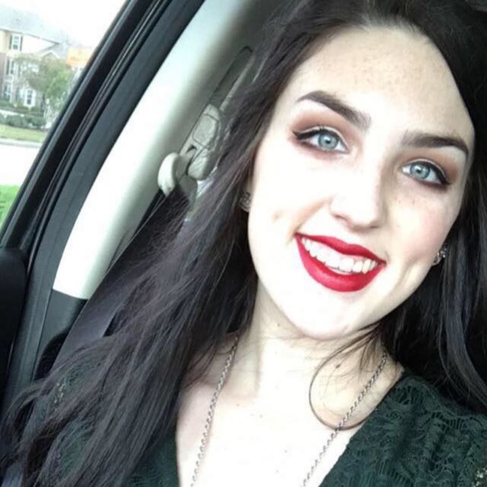 Meet your Posher, Kara