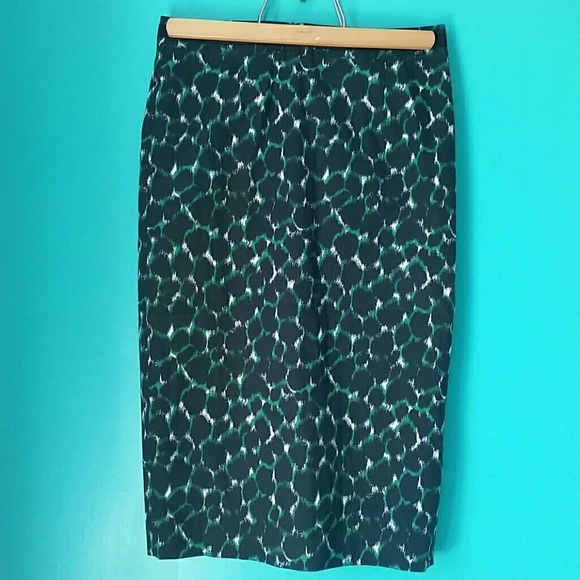 Boden Dresses & Skirts - Boden Green and black pencil skirt size 4