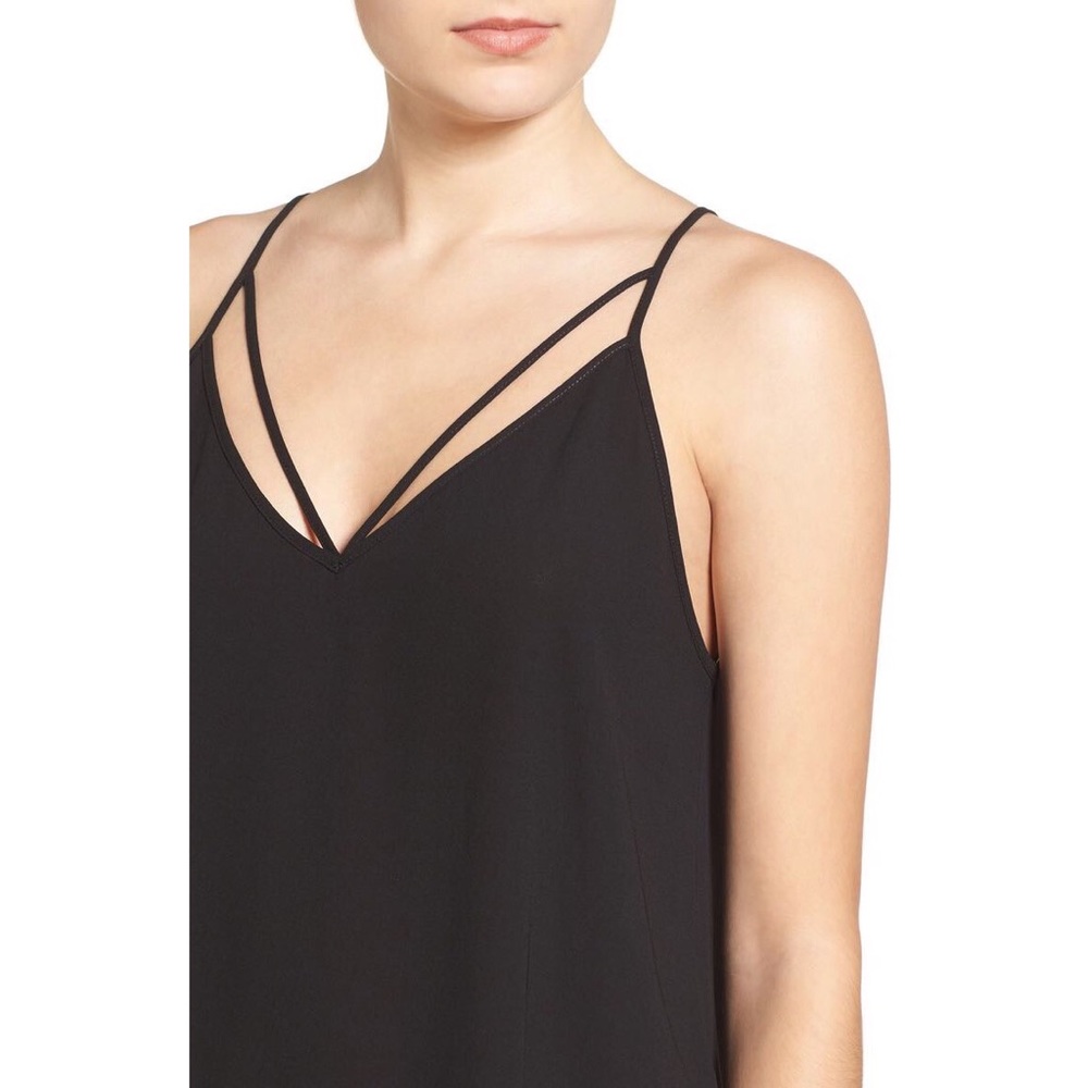 Crisscross Tank Top - Picture 4 of 5
