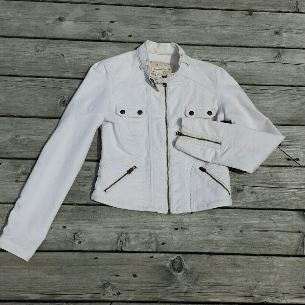 😄A&F😊JEAN STYLE JACKET SZ L