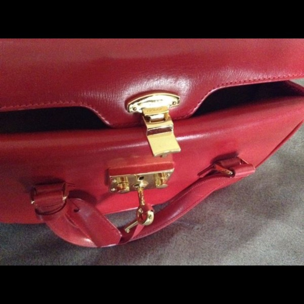 Gucci - Picture 4 of 4