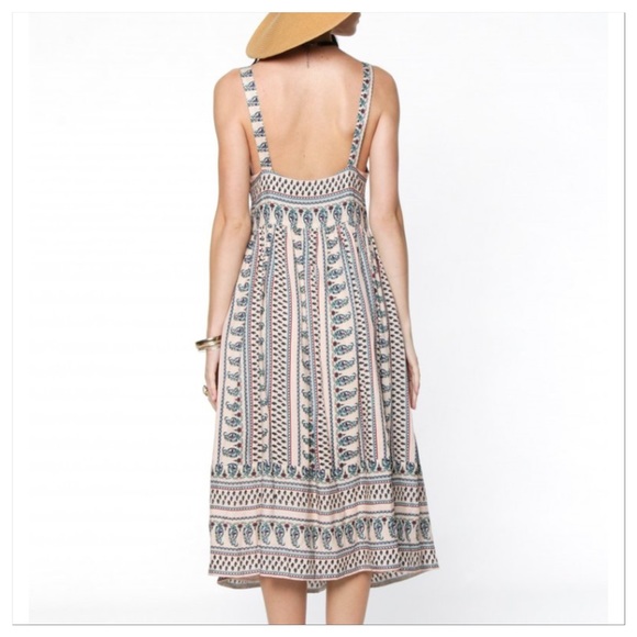 🎉 HOST PICK! Cream floral print maxi dress 🌸 - Picture 3 of 3