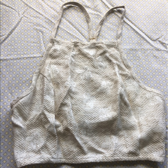 UO crop top size small - Picture 1 of 2