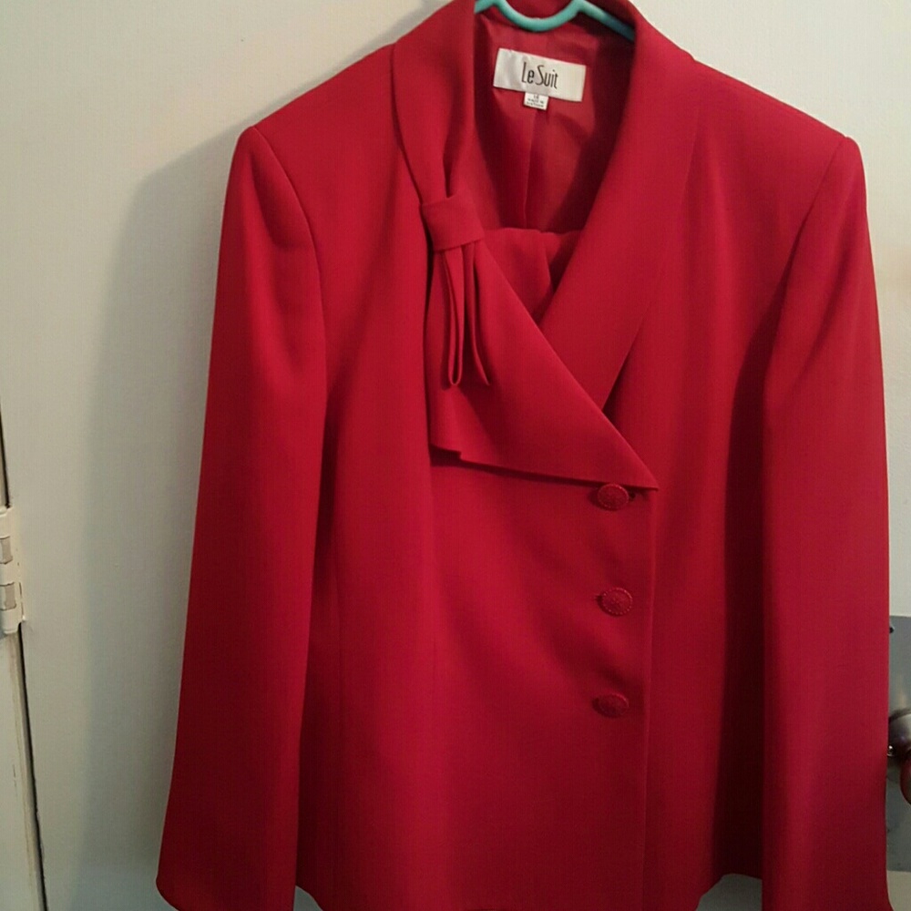 Suit
