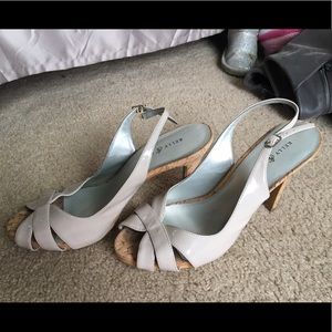 Nude Stilhetto Sling Back Peep Toe Heels