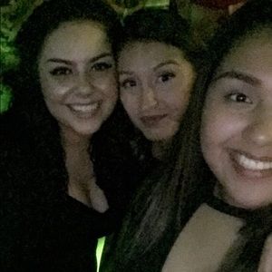 Meet your Posher, Karina