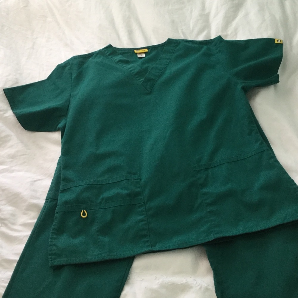 Super Cute Wink Scrubs