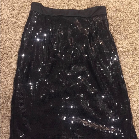 Sequined black skirt - Picture 1 of 1