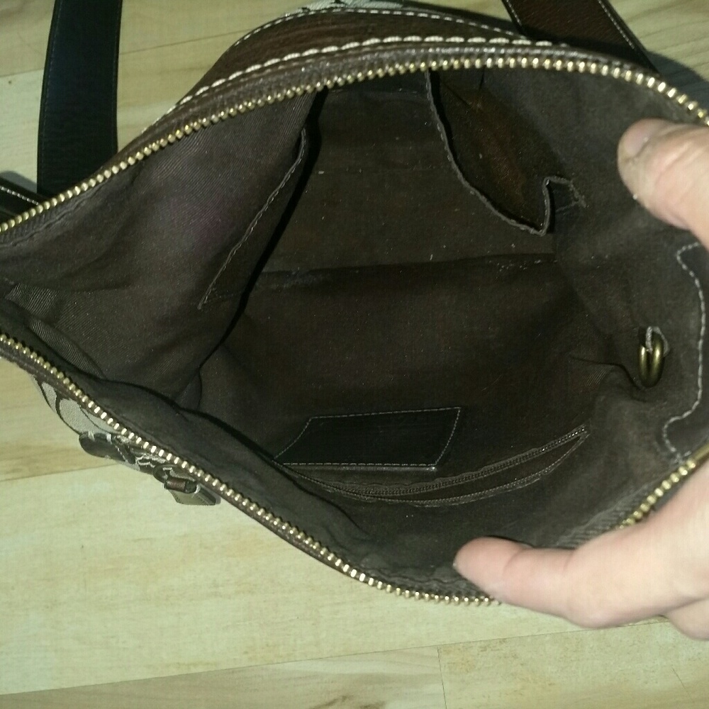 Coach Handbag - Picture 4 of 4