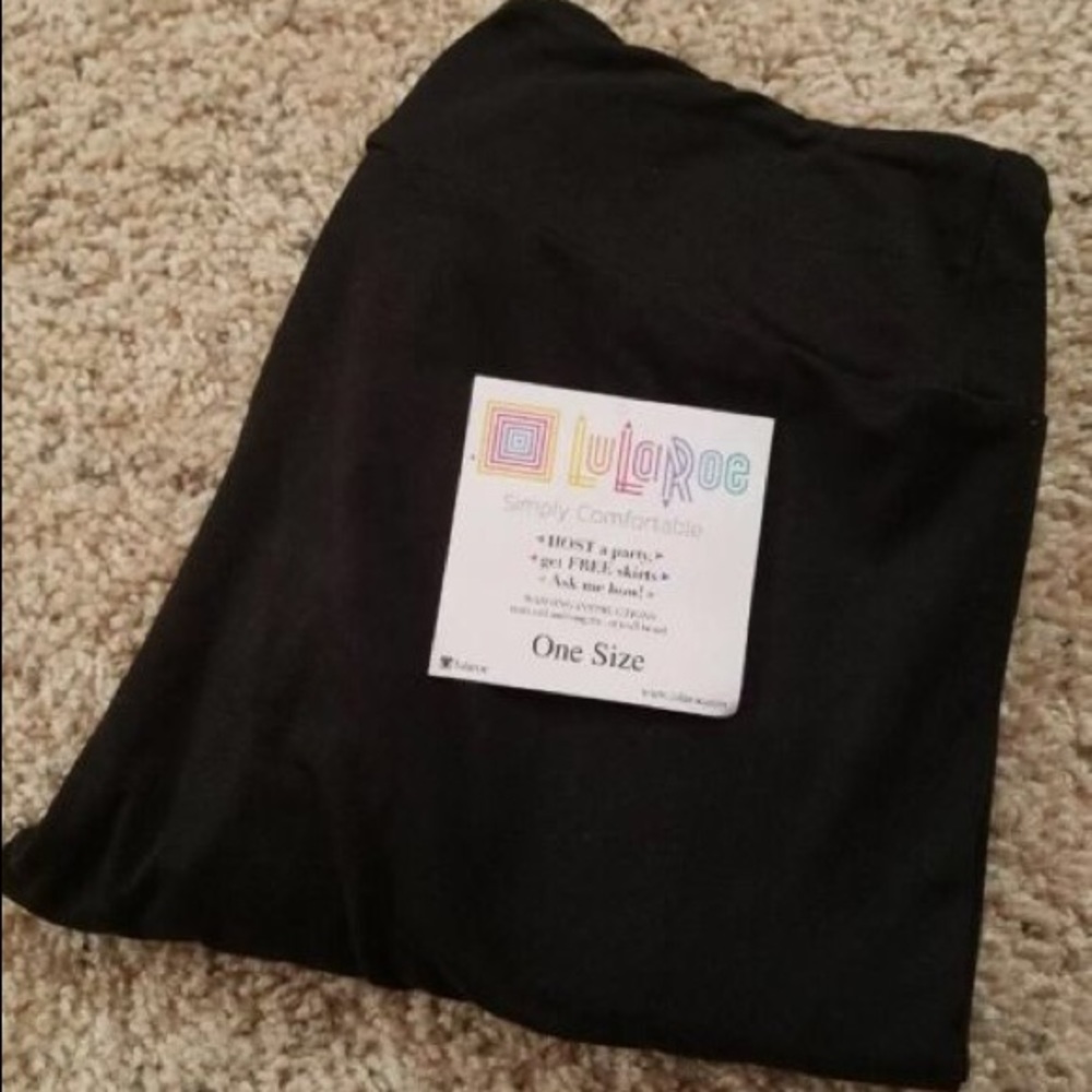 Solid Black Lularoe Leggings **NEW** OS