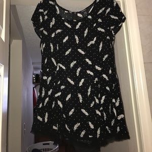 Torrid size 00 short sleeve blouse