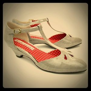 Bait Footwear Irella Heels In Dove Gray