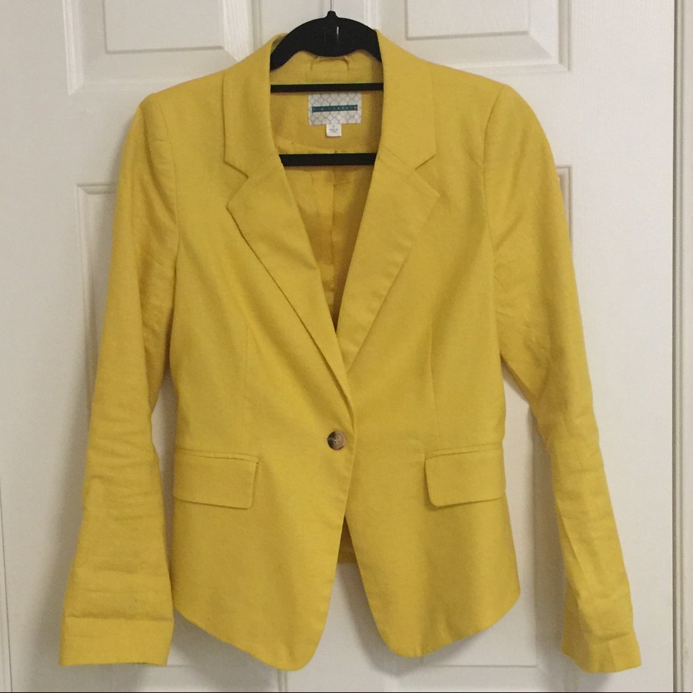 Pim Larking Yellow Blazer
