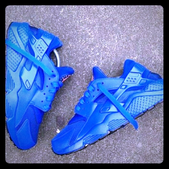 Shoes | Blue And Gold Huarache | Poshmark