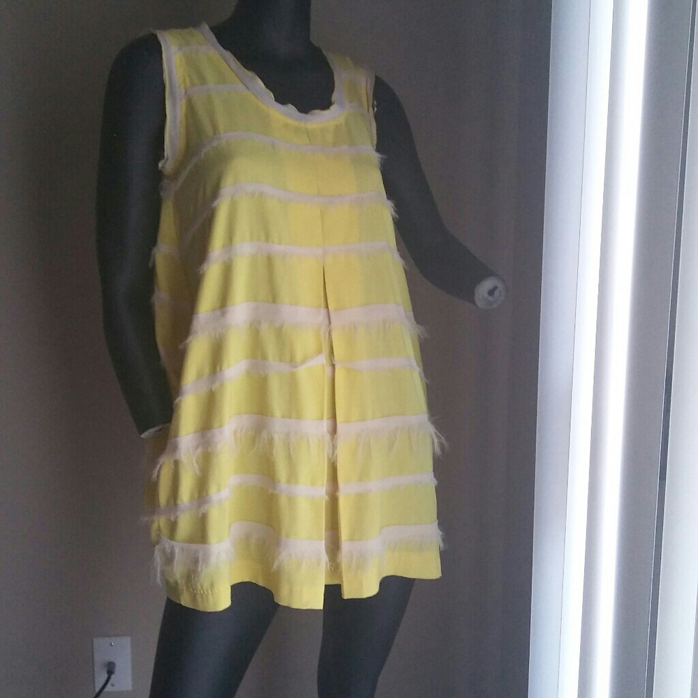 Alexander McQueen yellow dress Small
