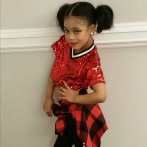 Meet your Posher, Julia