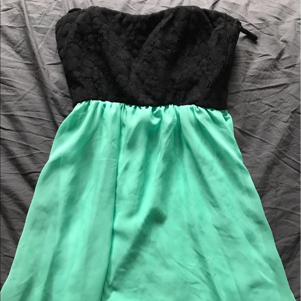 Zumiez summer sundress size small