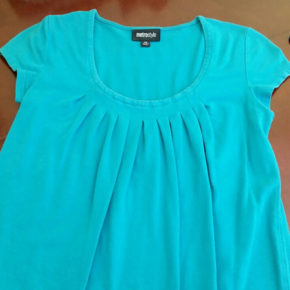 MetroStyle Top