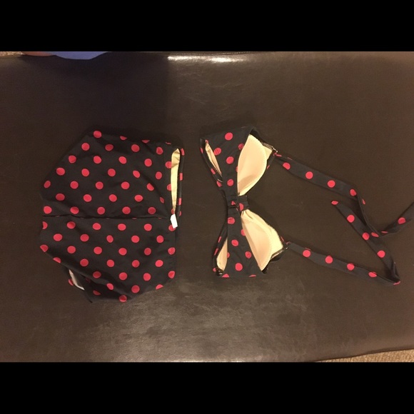Vintage 2 piece bathing suit - Picture 2 of 4