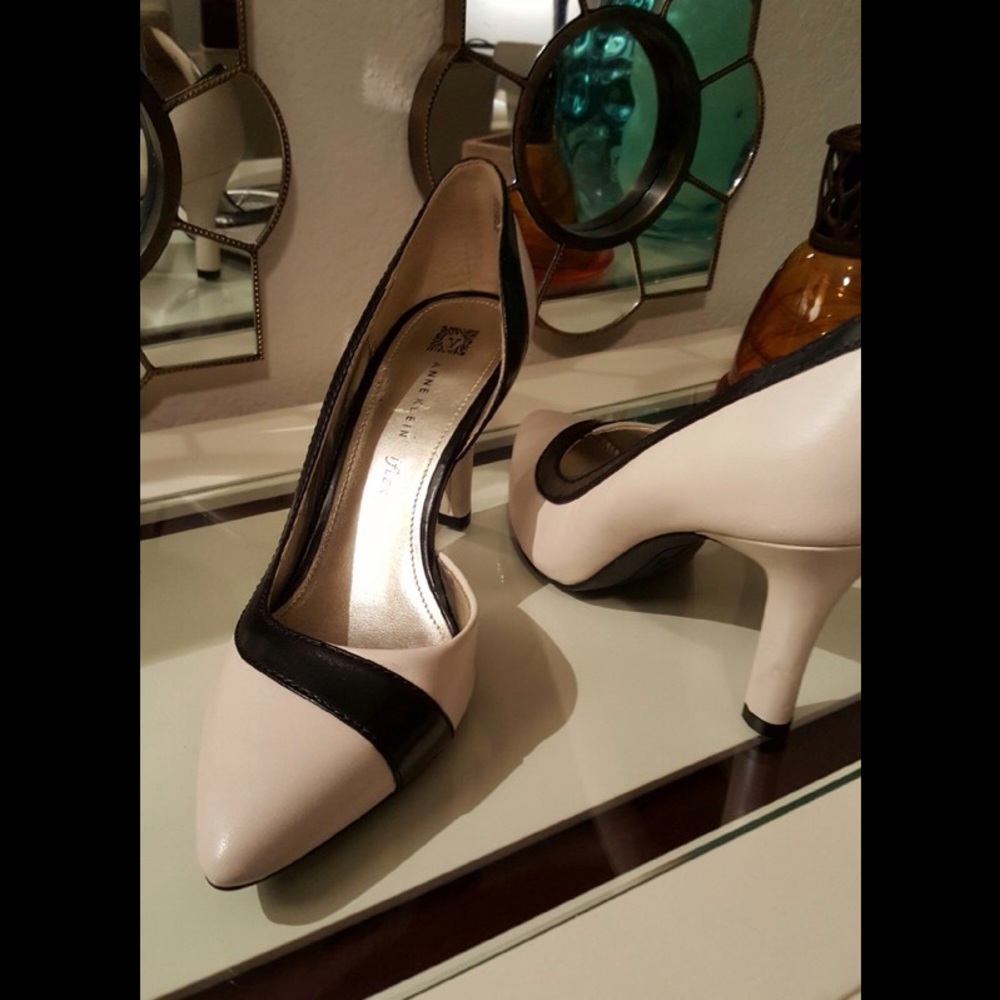 Cream and black high heel shoe