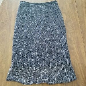 Black and white flare out pencil skirt