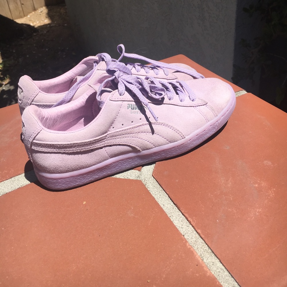 Light Purple Suede Pumas