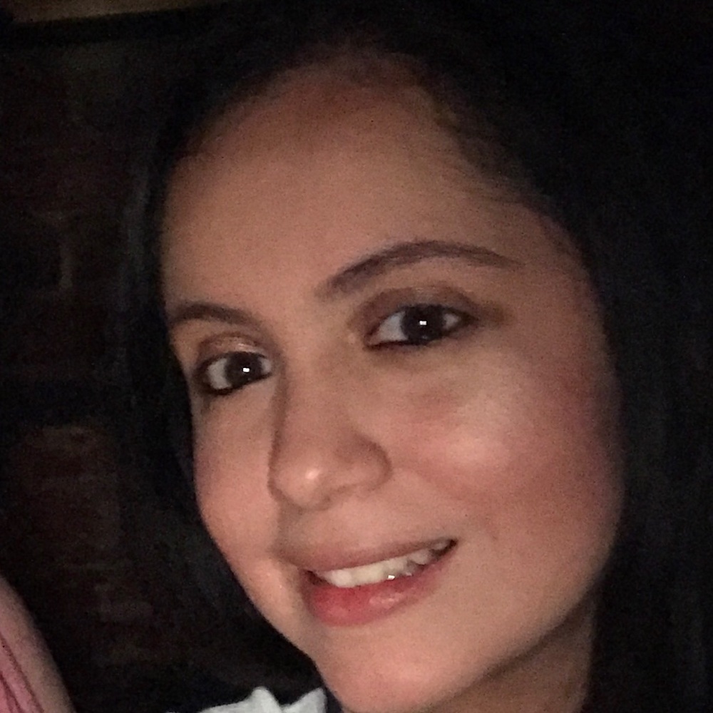 Meet your Posher, Lourdes