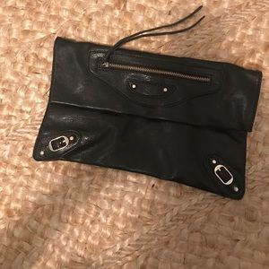 Black purse with gold chain