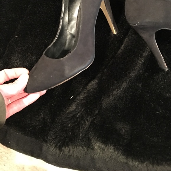 Rock and Republic black suede shoes 9.5 - Picture 6 of 7