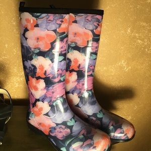 rain boots