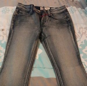 L.E.I Sophia Hipster Flare (size 7) Denim Jean