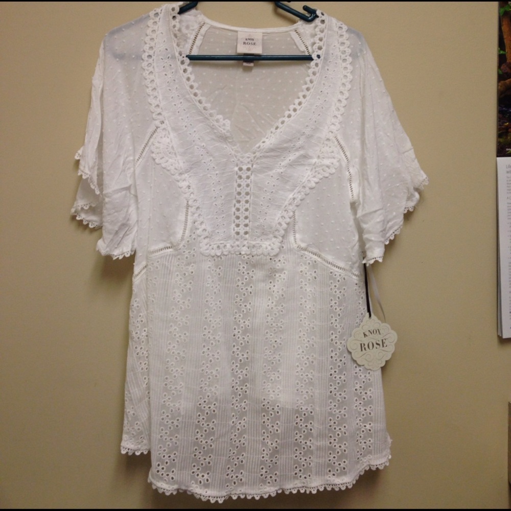 Eyelet Knox rose shirt