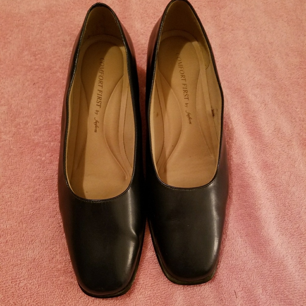 Women's Pumps