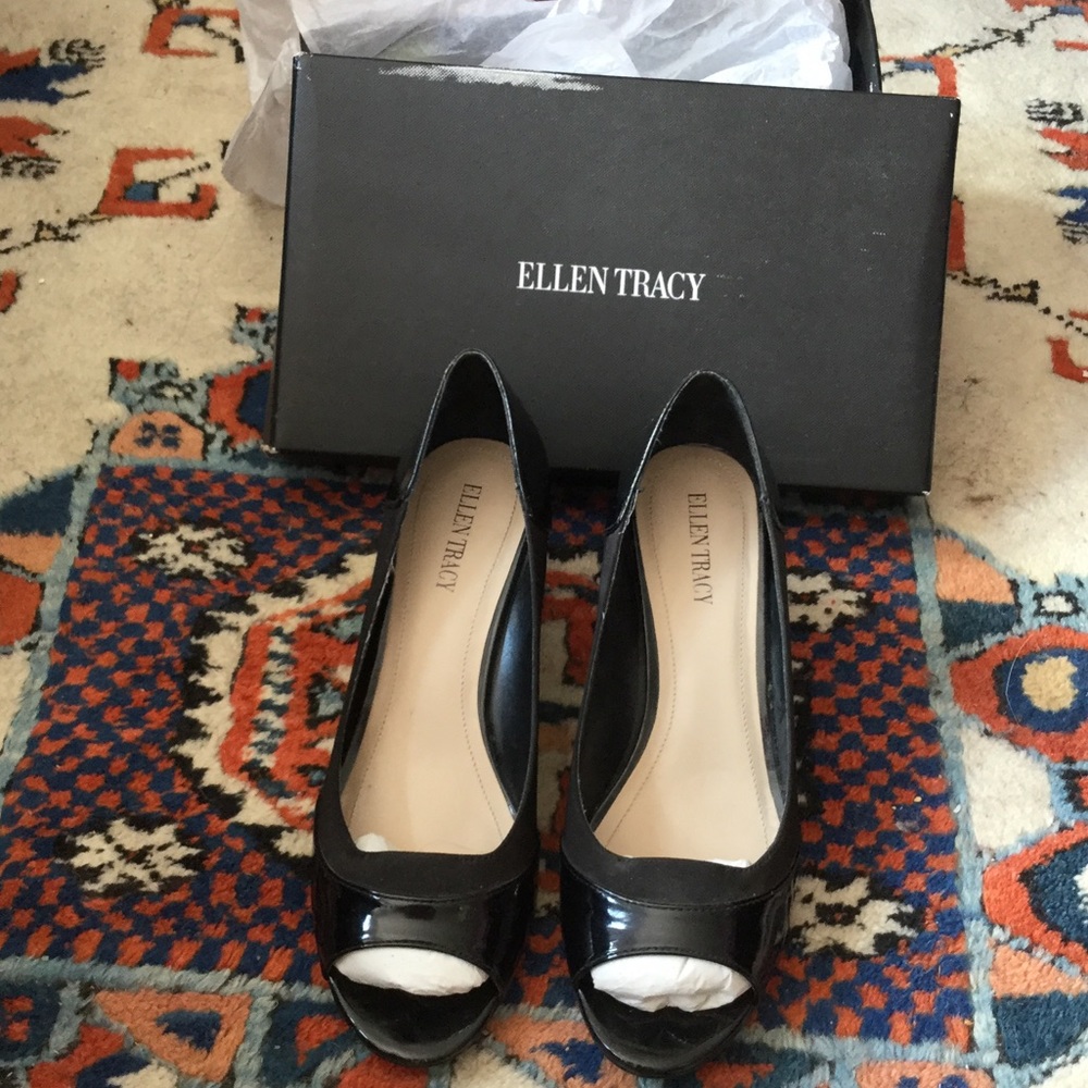 Ellen Tracy "Erma" size 10M