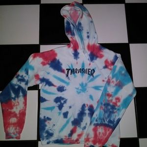 THRASHER HOODIE!!