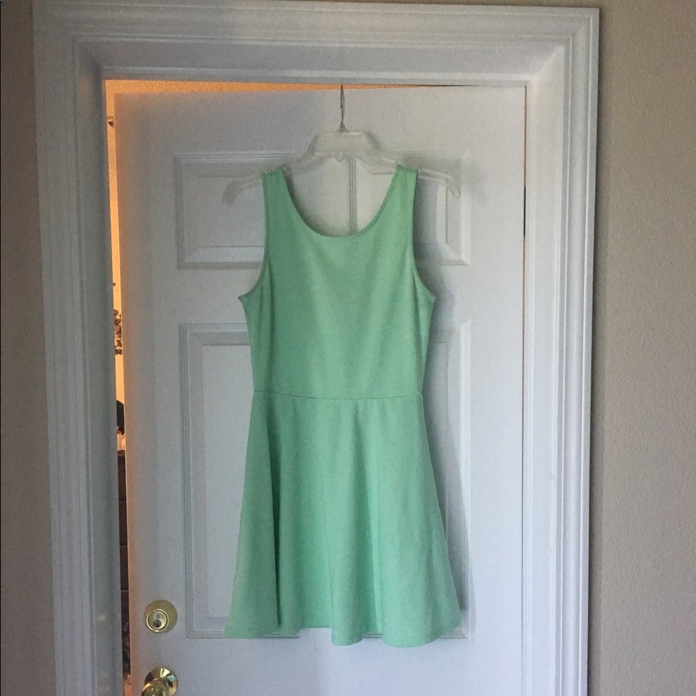 SOLD - mint green skater dress!