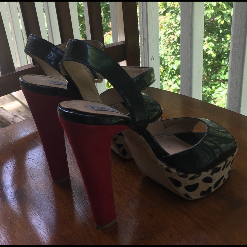 Shoes - Picture 2 of 2