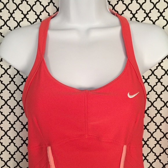 Nike Racerback Tank Side Cut Outs Size S - Picture 4 of 8