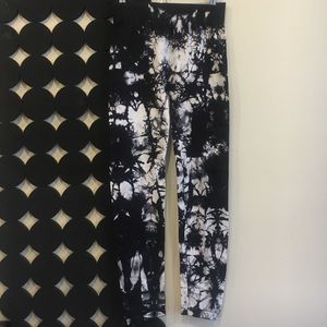 Marble Leggings