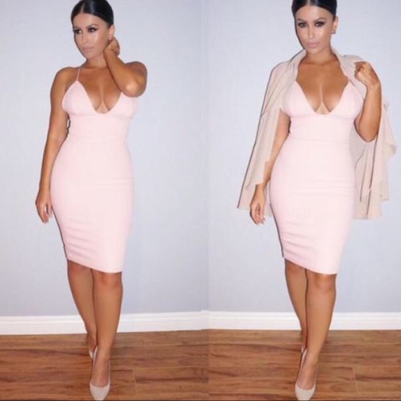 House of CB London: 'Loren' Bralet Shape BC Dress - Picture 3 of 8