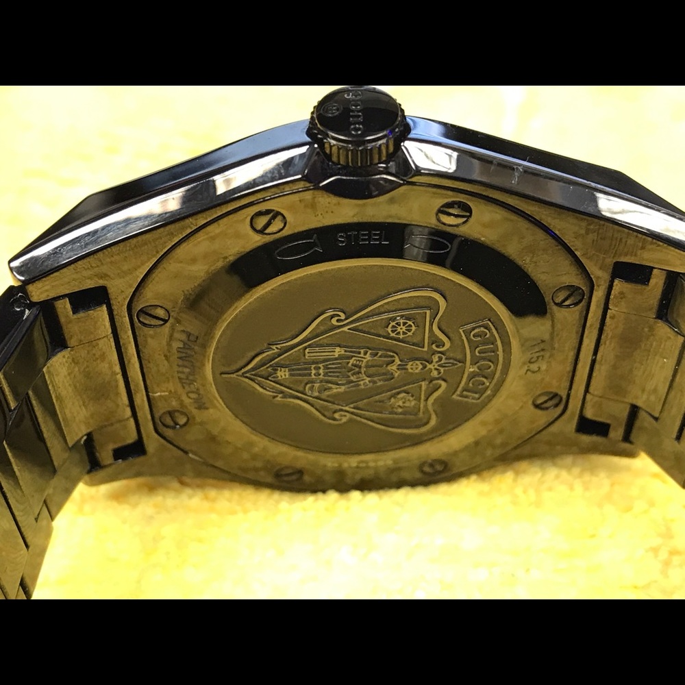 Gucci men's watch stainless steel quartz movement - Picture 4 of 5