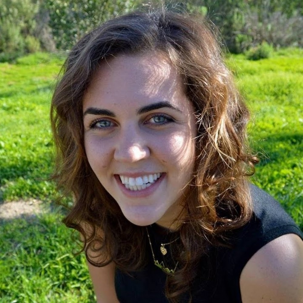 Meet your Posher, Cecily