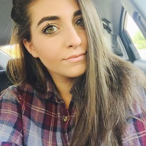 Meet your Posher, Juliana