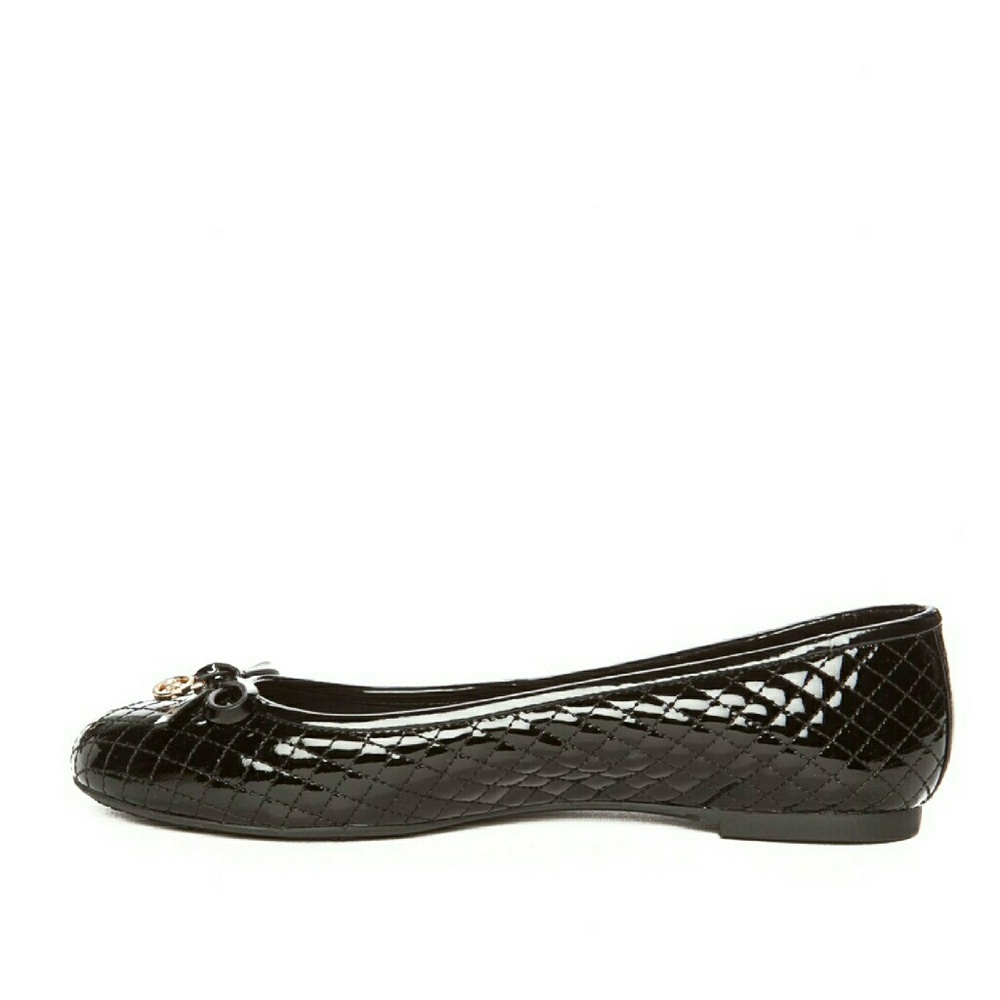 New! MICHAEL KORS MK Charm Quilted Ballet Flats - Picture 4 of 6