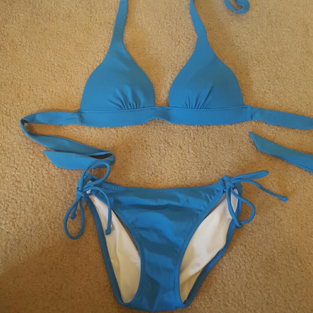 EUC Victorias Secret Halter Top and String Bikini